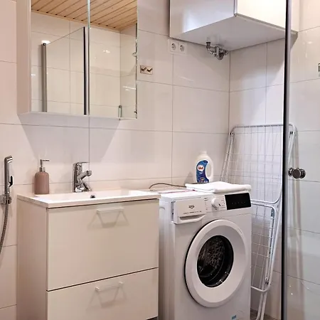 Kotimaailma Apartments, Tammelan Puistokatu 22, Parvekkeellinen Kolmio