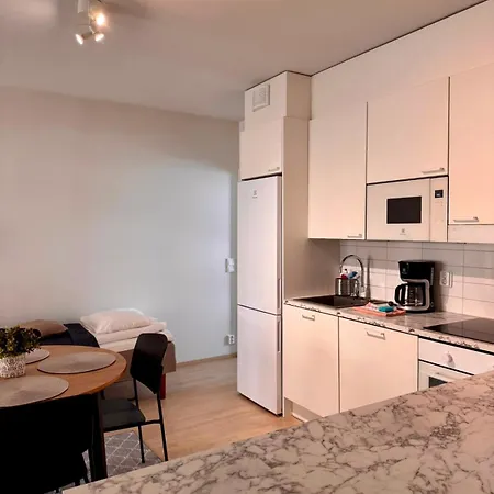 Kotimaailma Apartments, Tammelan Puistokatu 22, Parvekkeellinen Kolmio Appartement *
